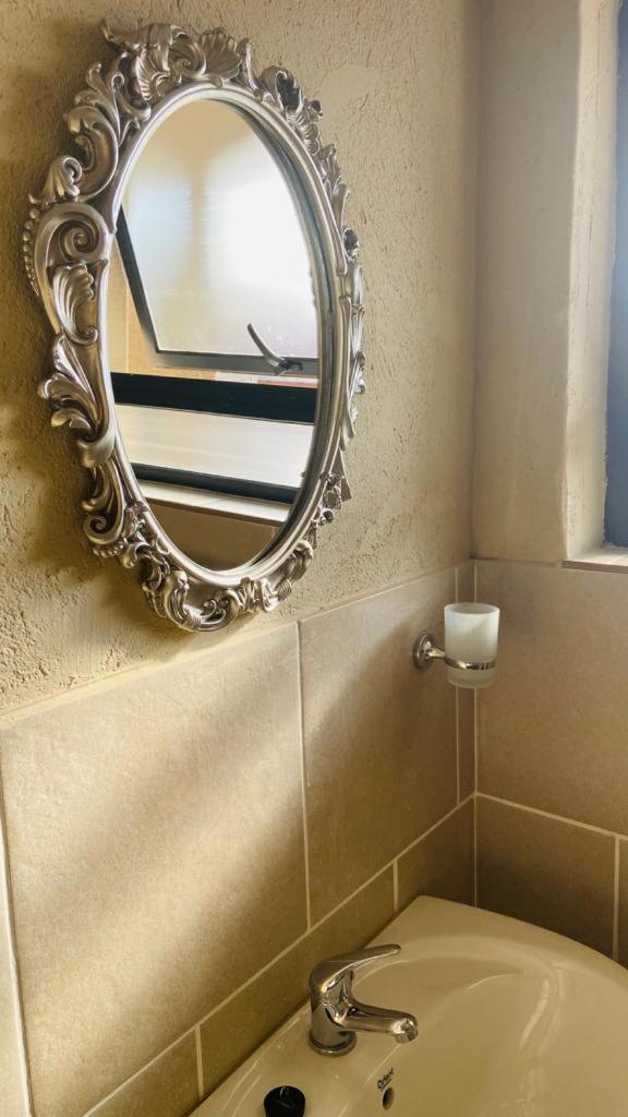 Tshamani Self Catering Appartement *