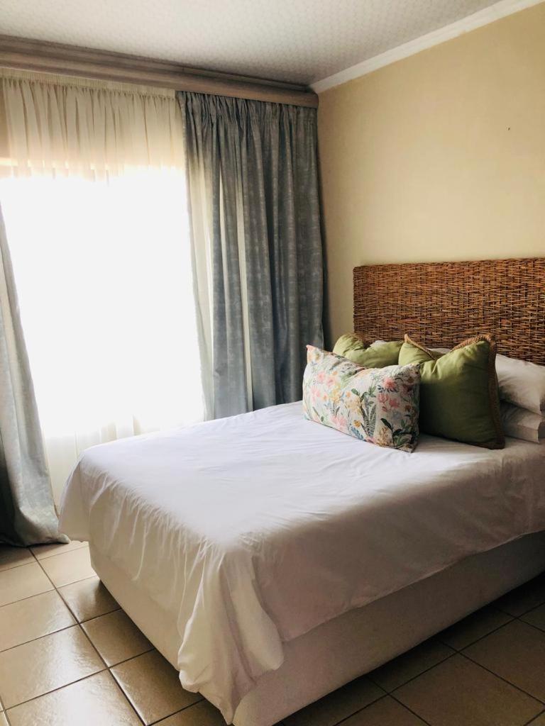 Tshamani Self Catering *
