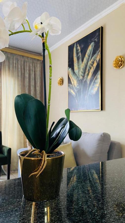 Apartment Tshamani Self Catering *